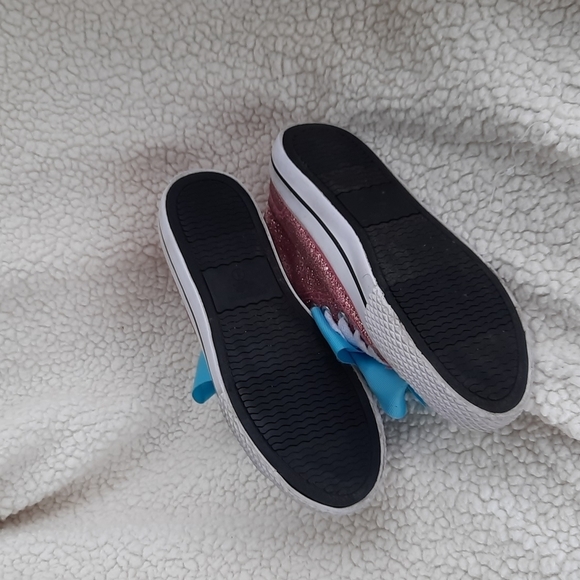 Jojo Siwa shoes - Picture 4 of 4